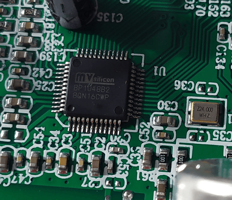 Аудиопроцессор MVSilicon BP1048B2 на печатной плате.