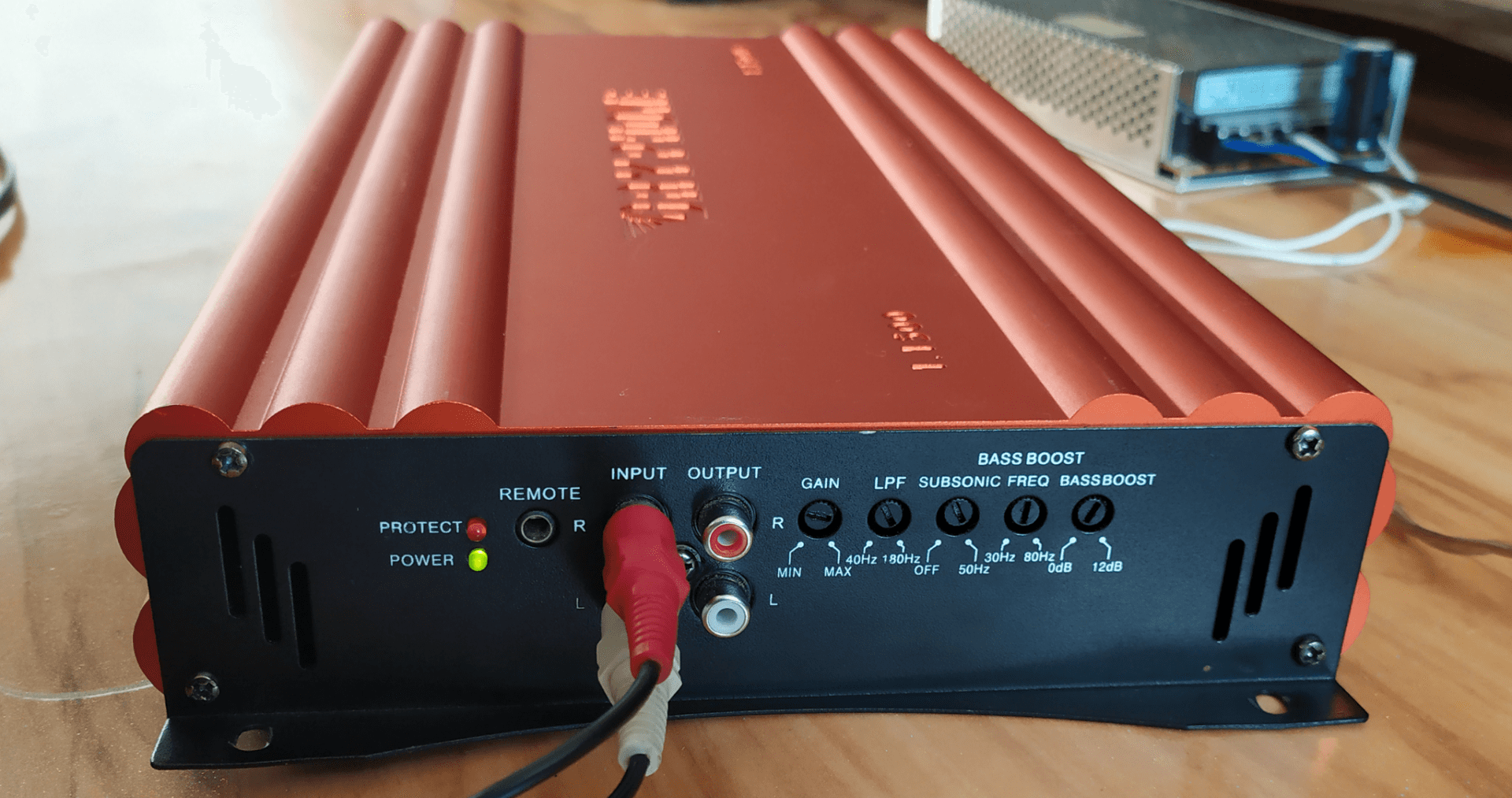 Лицевая панель усилителя Gryphon Lite 1.1500.
