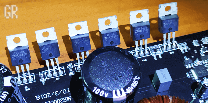 MOSFET-транзисторы в выходном каскаде усиления