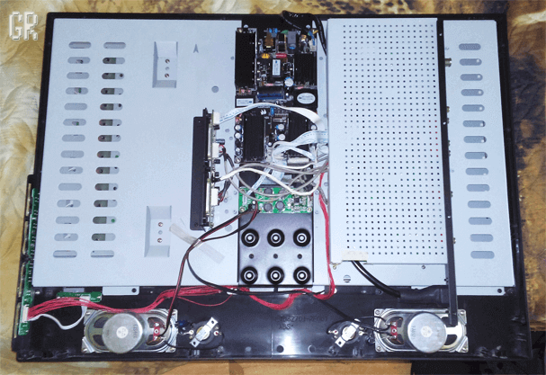 Вскрытый ЖК-телевизор Daewoo DSL-26M1TC